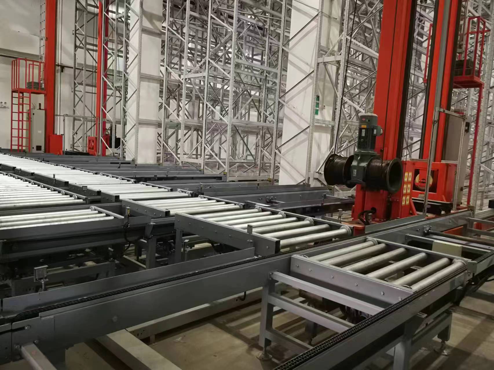 智能倉庫有哪些類型？從技術到場景的全面解析